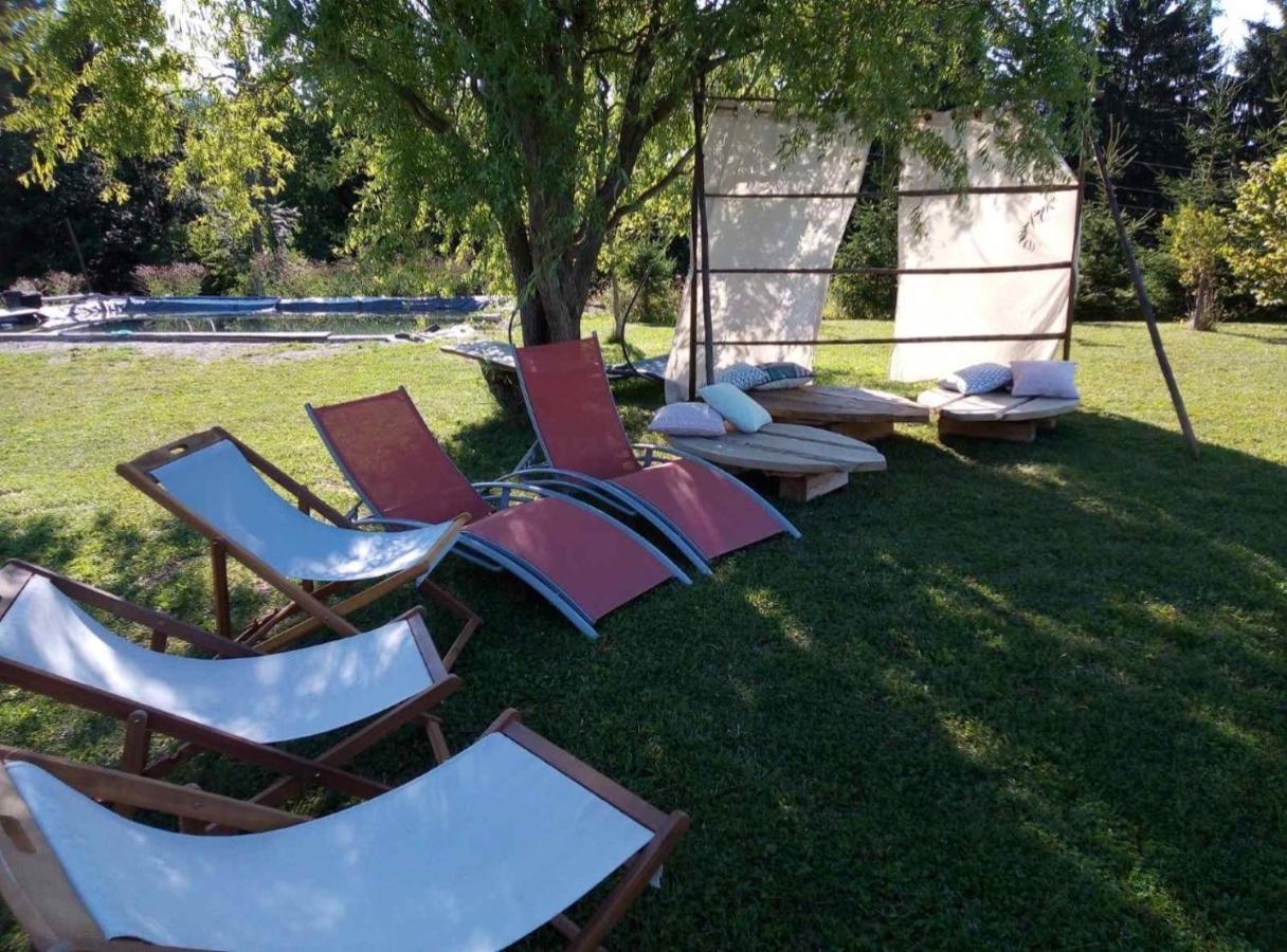 Hillside Bio Resort Delux Apartments Sesce Pri Preboldu Екстер'єр фото